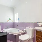 Apartament Amazing House In With Bbq & Parking By 360 Estates *