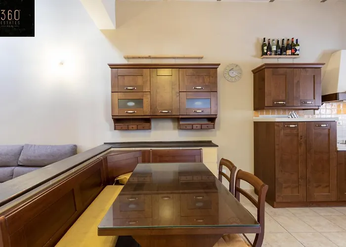 Amazing House In With Bbq & Parking By 360 Estates *