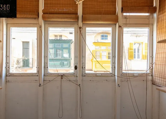 Amazing House In With Bbq & Parking By 360 Estates 슬리에마